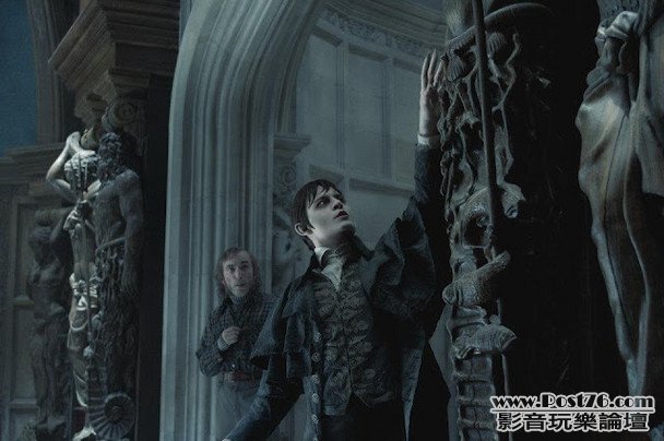 darkshadows_4.jpg