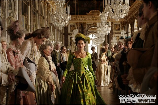 Les adieux à la reine S2.jpg