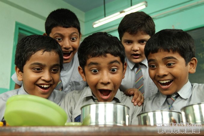 Stanley\'s Tiffin Box S2.jpg