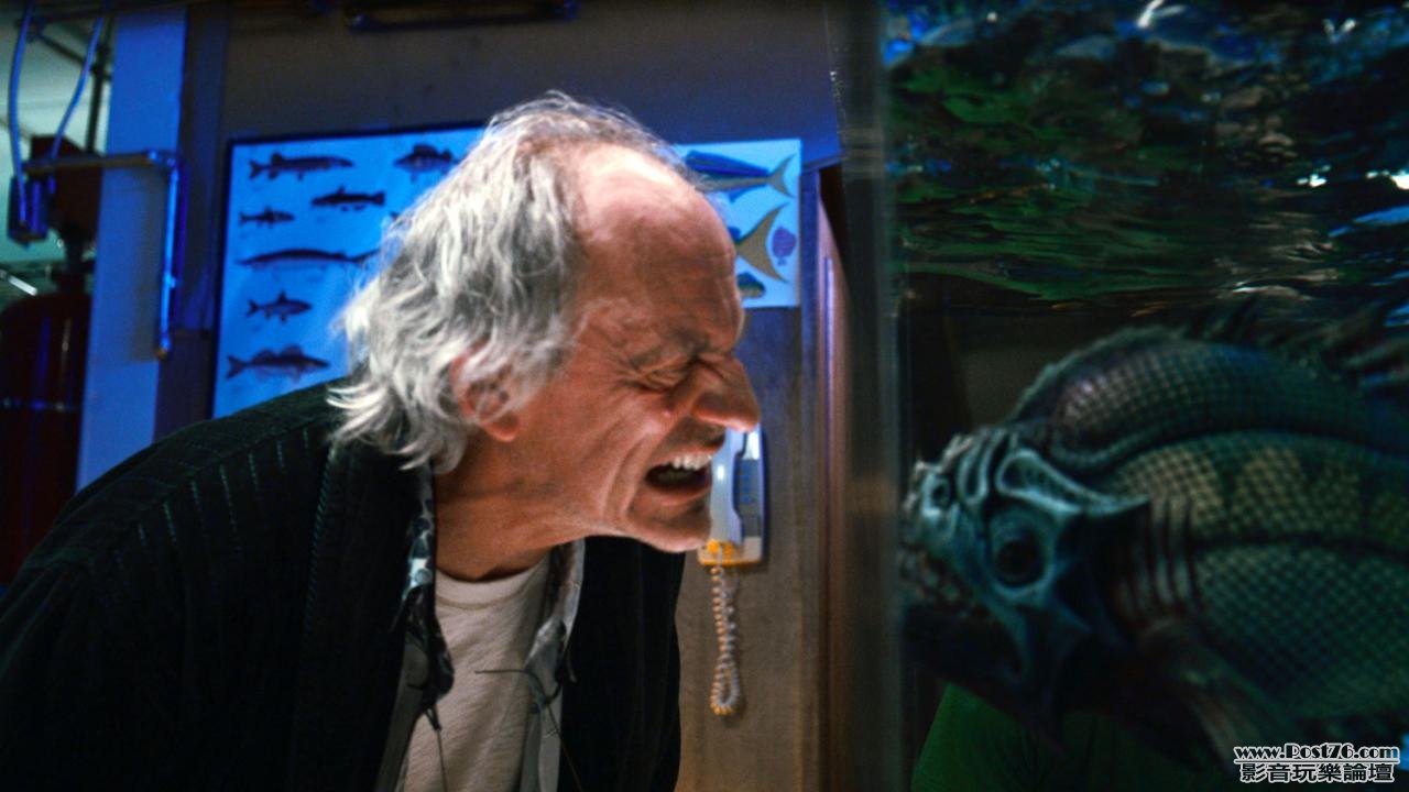 piranha3dd_1.jpg
