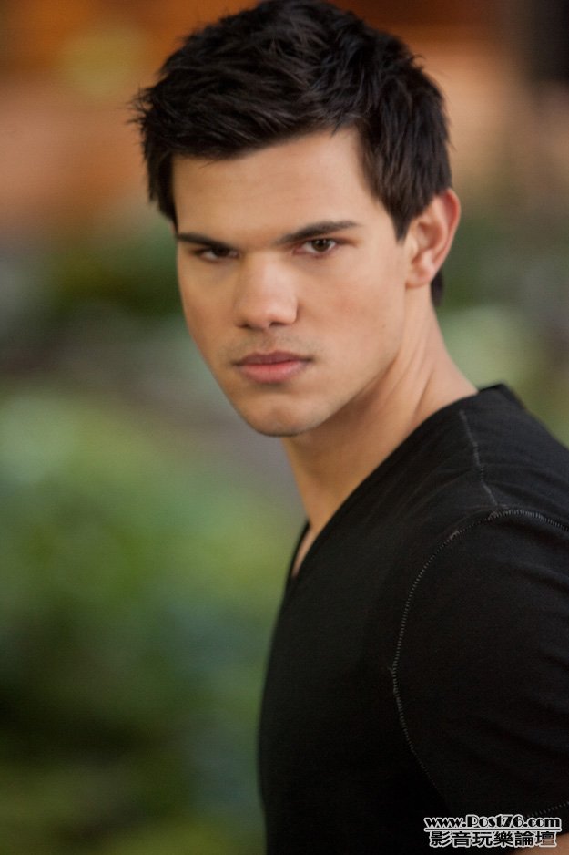 Breaking Dawn 2 S3.jpg