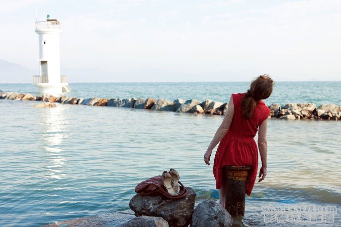 In Another Country S4.jpg