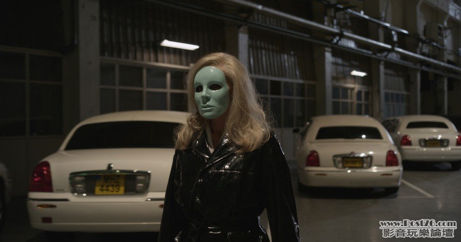 Holy Motors 2.jpg