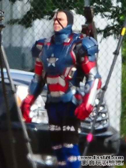 iron-man-3-patriot-armor3.jpg