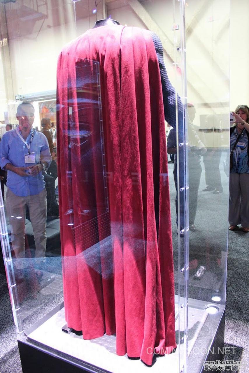 Man of Steel Suit2.jpg