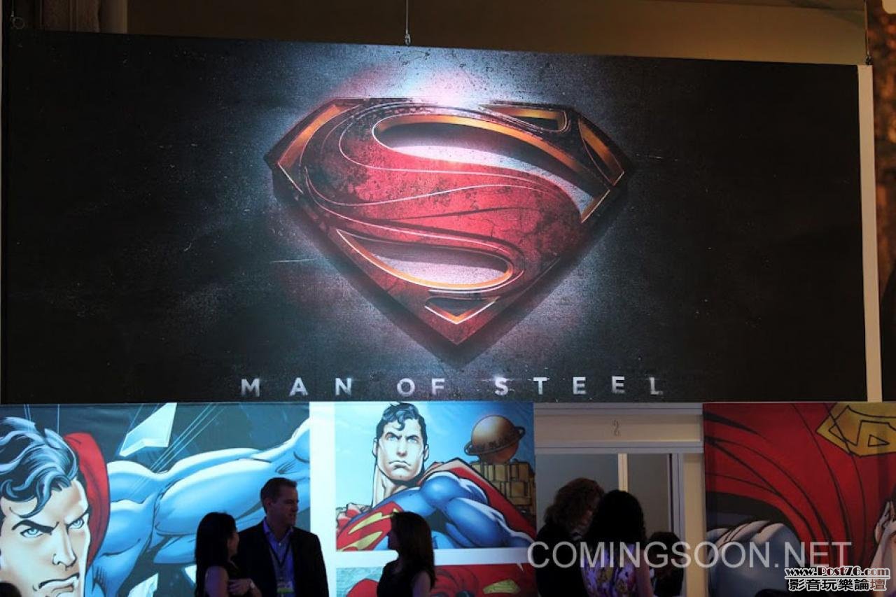 man of steel licensing expo 2012 banner.jpg