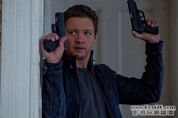 The Bourne Legacy S10.jpg
