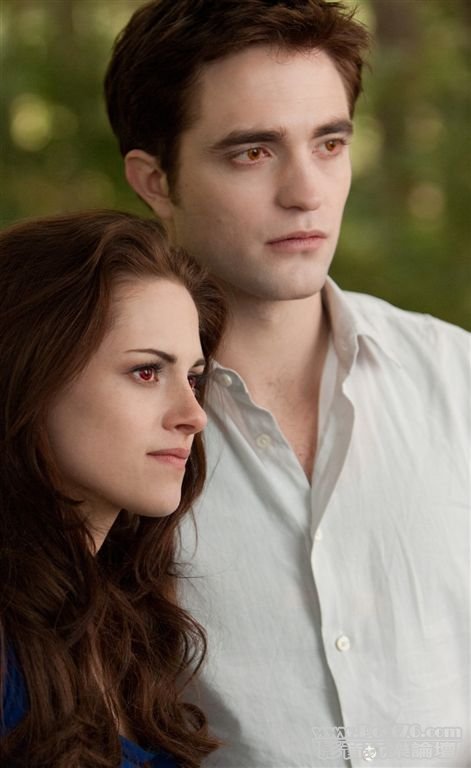Breaking Dawn S32.jpg