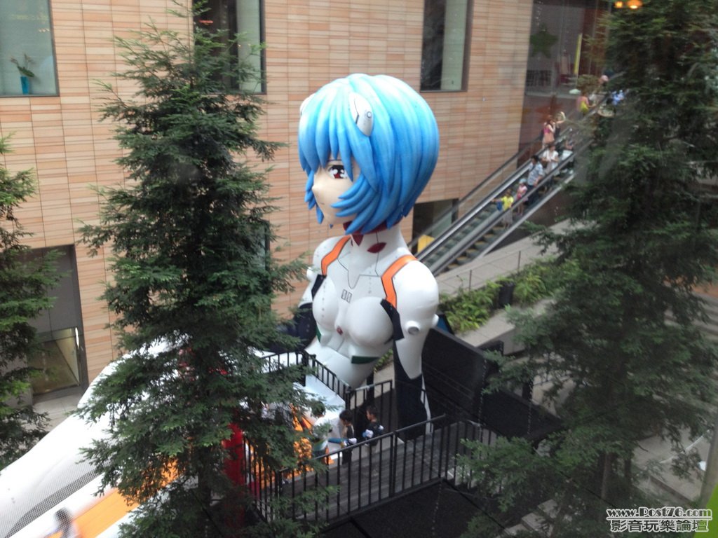 201208_03.jpg