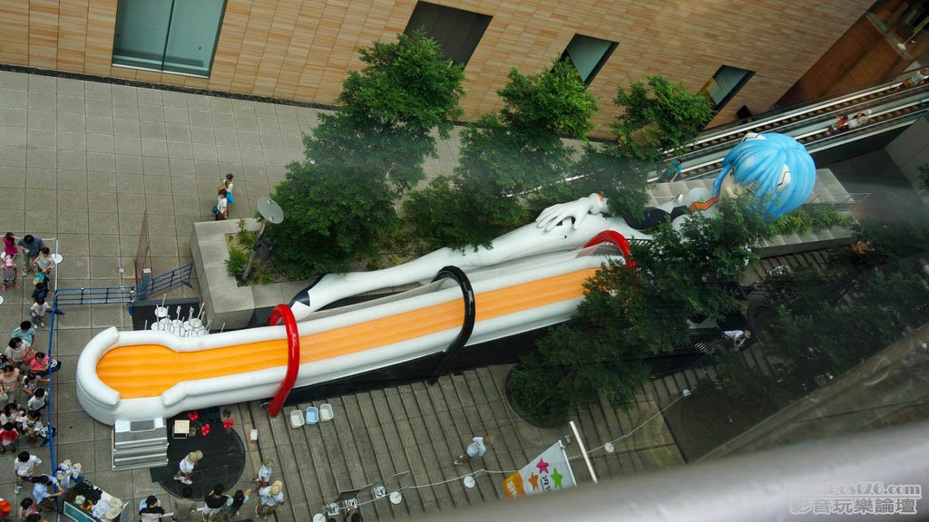 201208_02.jpg