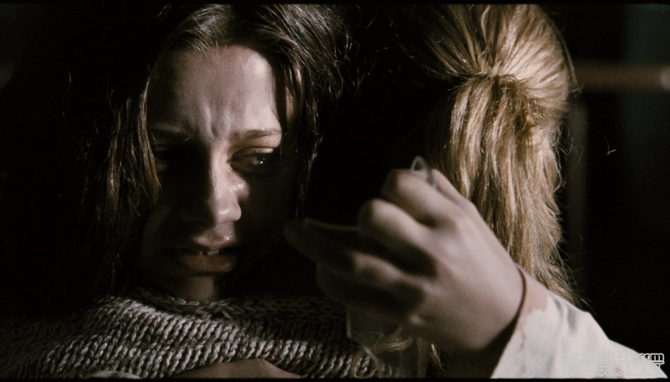 thepossession_11.jpg