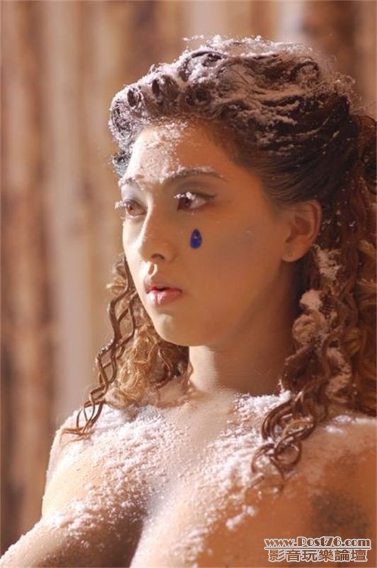 Saori Hara as Venus.jpg