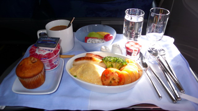 08-bossAirplaneBreakfast.jpg