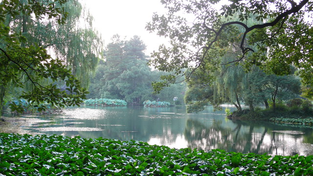 18-lake.jpg