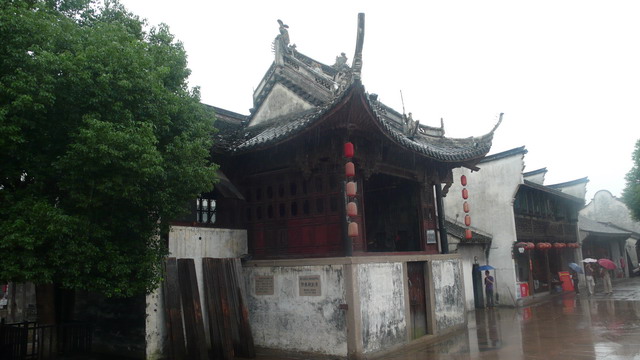 08-WuzhenStreet.jpg