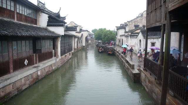 10-WuzhenBoat.jpg