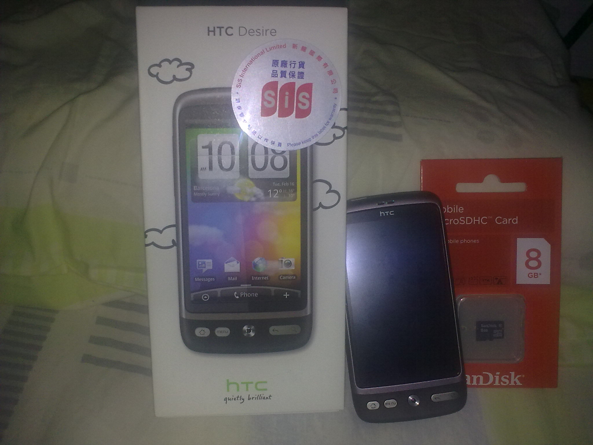 HTC DESIRE.jpg