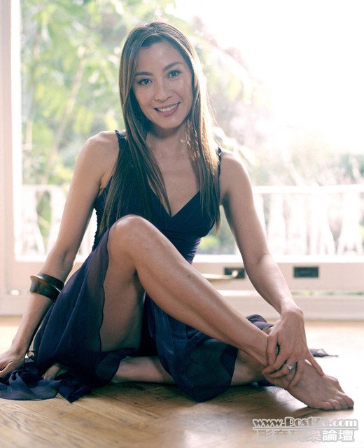 michelle-yeoh-03.jpg