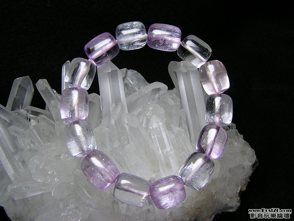 kunzite02cs.jpg