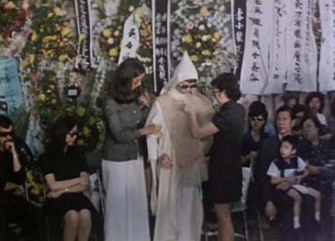 李小龍出殯，1973年-3.jpg