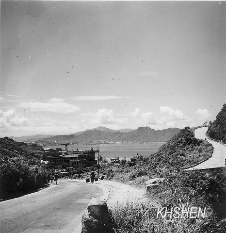 柴灣，從香島道山邊下望，1952年.jpg