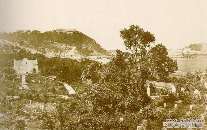 跑馬地，英軍墳場，即快活谷墳場，1869年.jpg