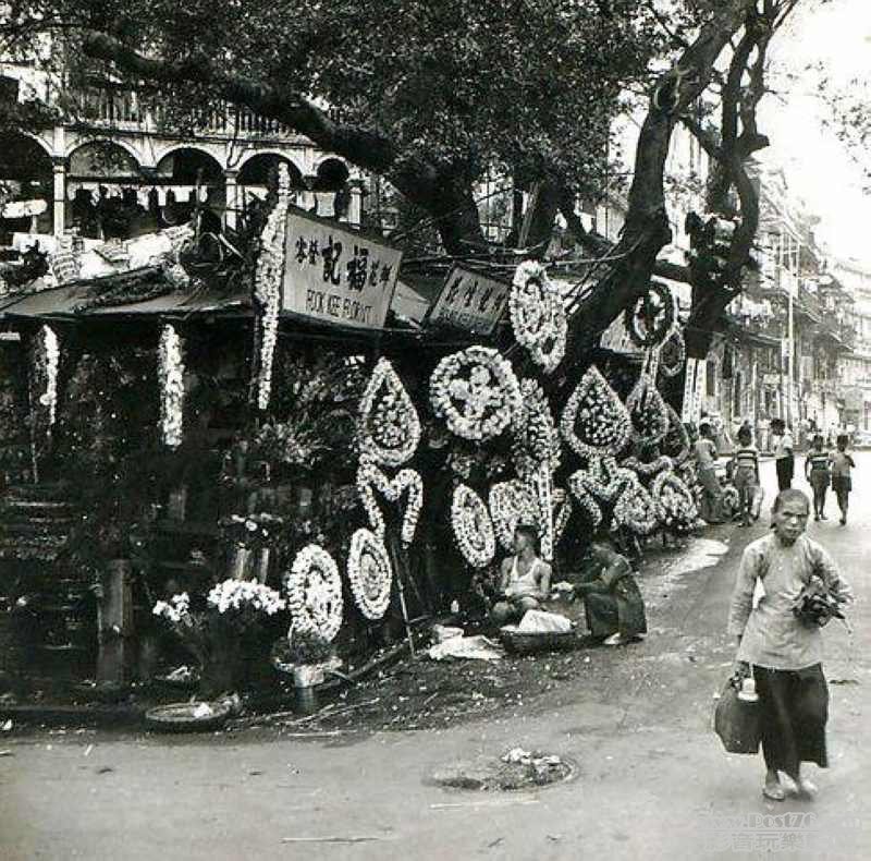 灣仔，天樂里，萬國、香港殯儀館都在這區，1950年代.jpg