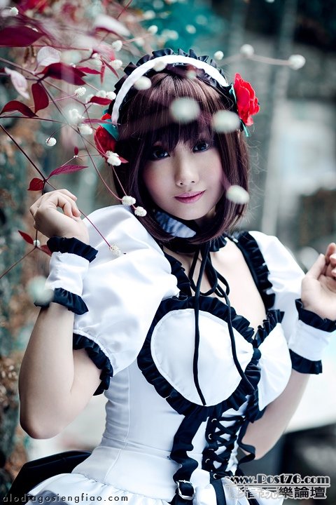 Haruhi_Gothic_Lolita_Version_by_blackmage9.jpg