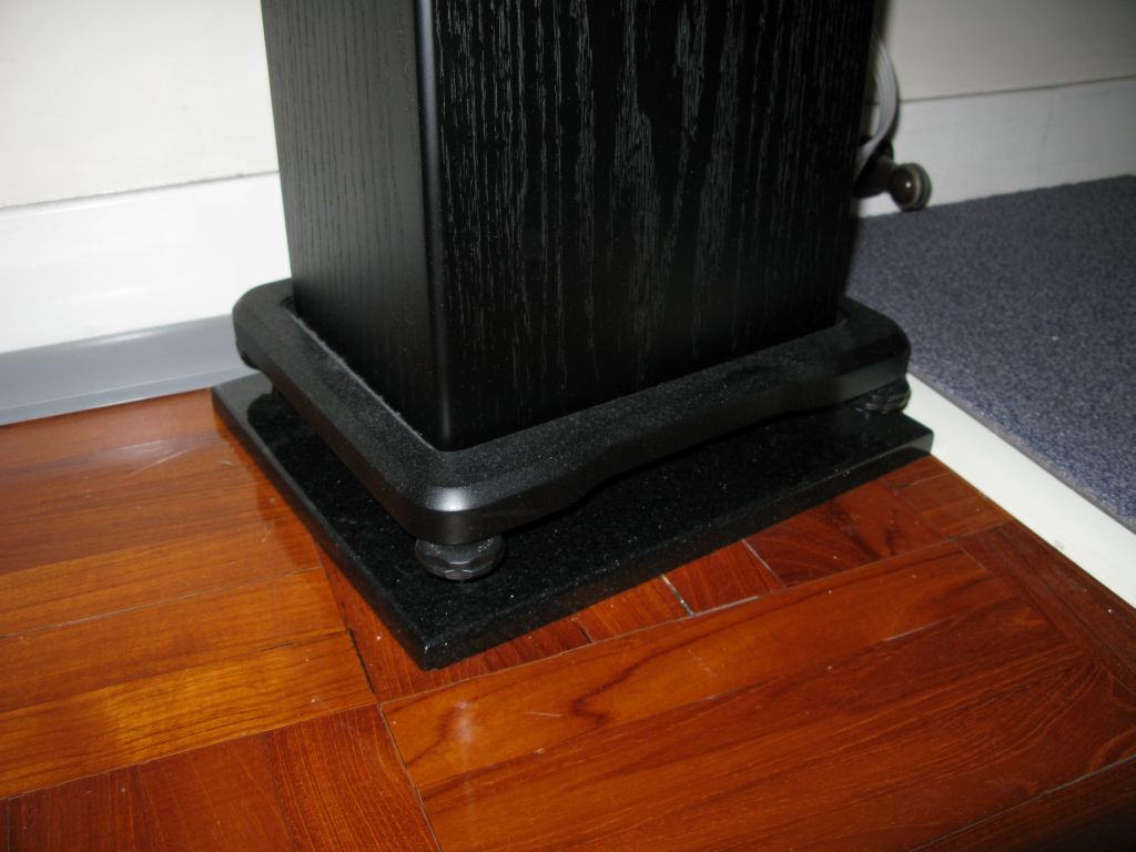 MA speaker with marble 02.jpg