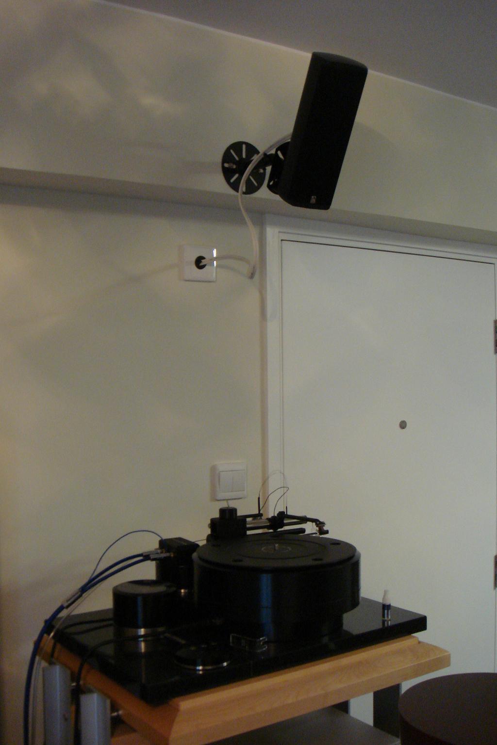 2010 HiFi setup 014.jpg