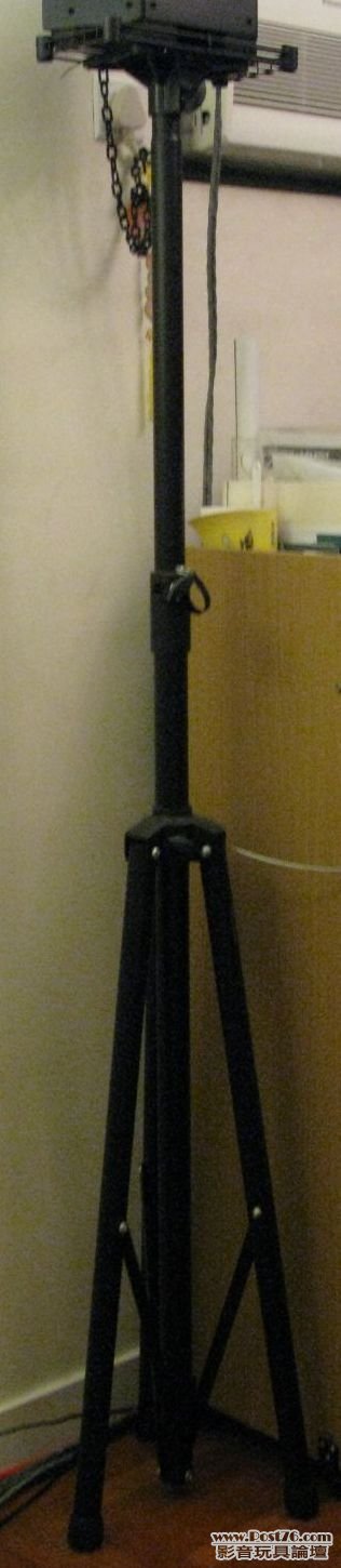 Surround Speaker Stand 01.jpg