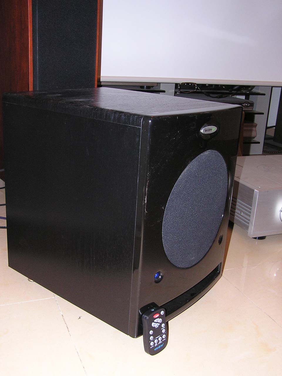 Velodyne CHT-R8 (6).JPG