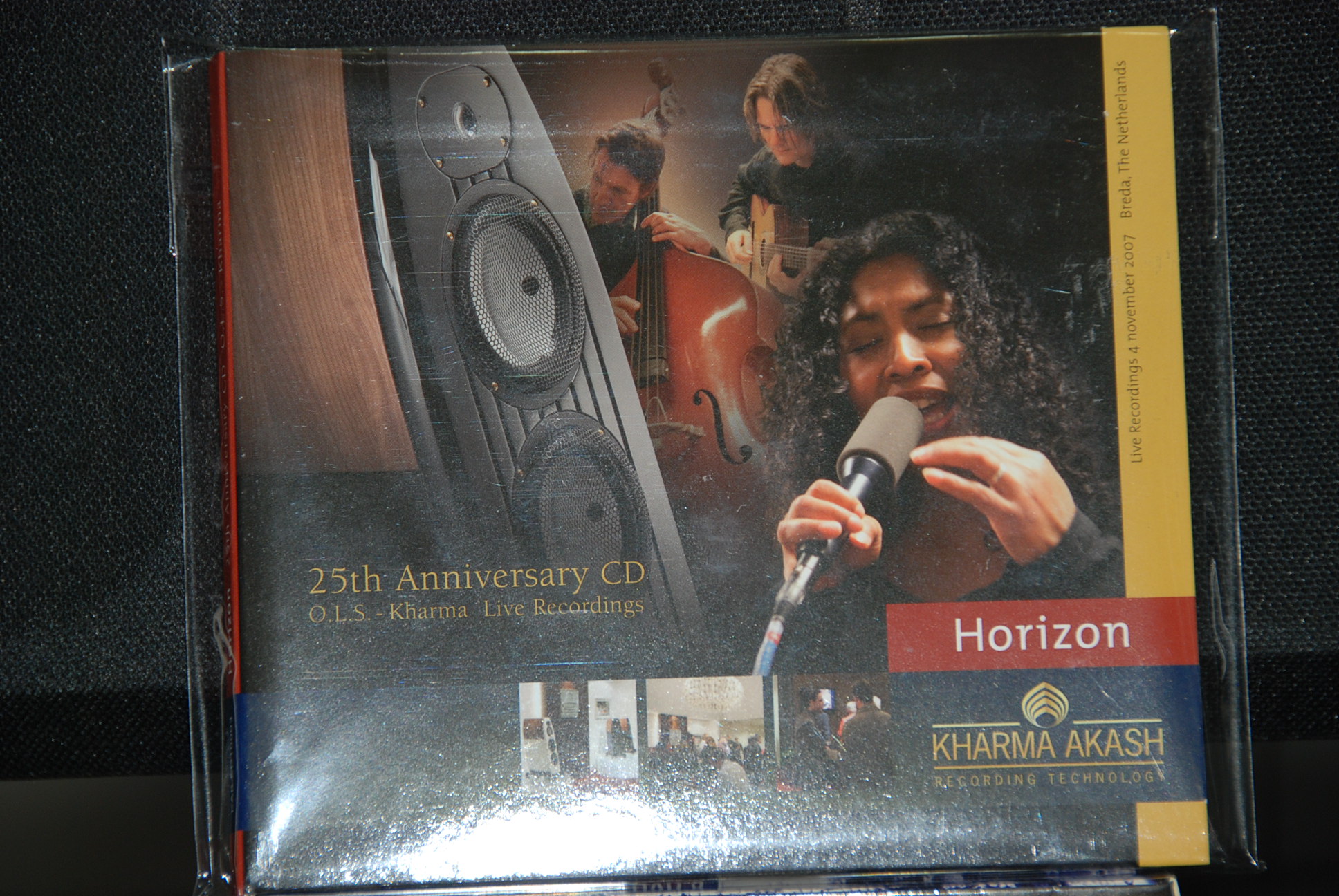 Int'l STS CD (4).JPG