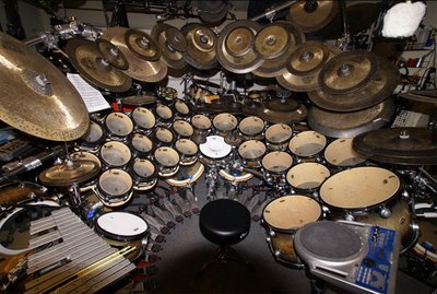 terry_bozzio_drumset2.jpg