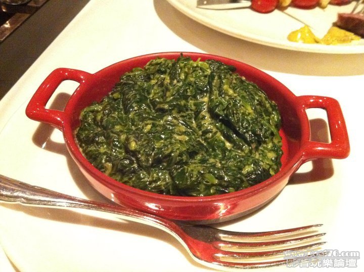 Creamed spinach - taste is good but the presentation is bad!