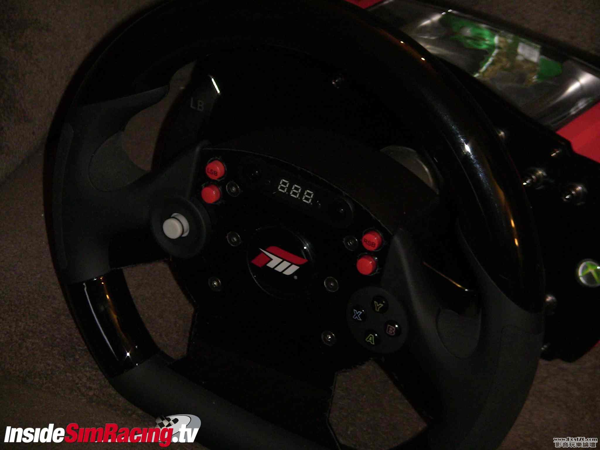 fanatec-forzamotorsport4-wheel-04.jpg