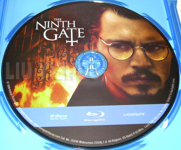 ninthgateBD_disc.jpg