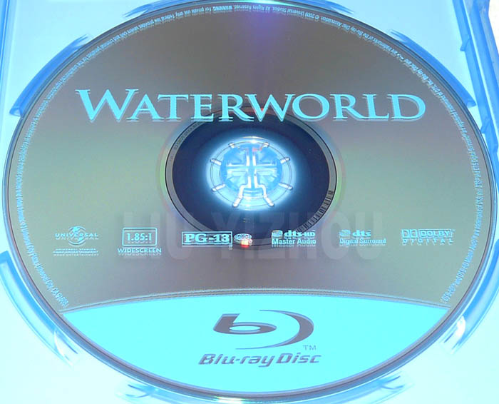 waterworldBD_disc.jpg