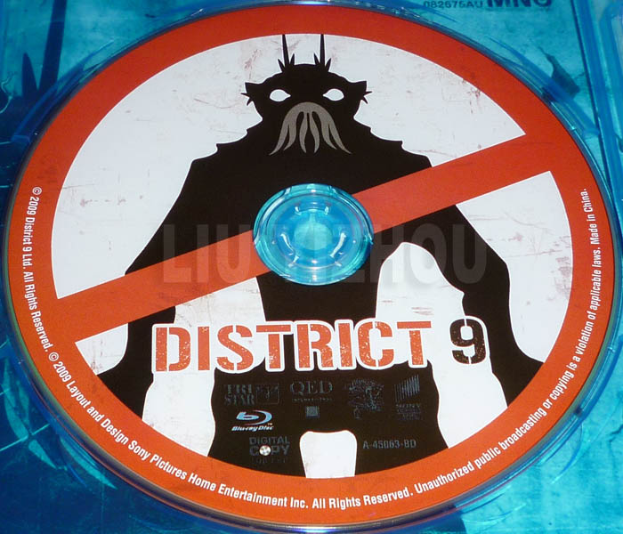 district9BD_disc.jpg