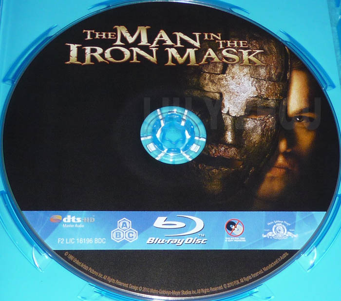 ironmaskBD_disc.jpg