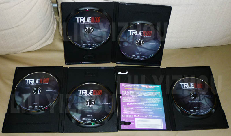 truebloodS1_dvddiscs.jpg