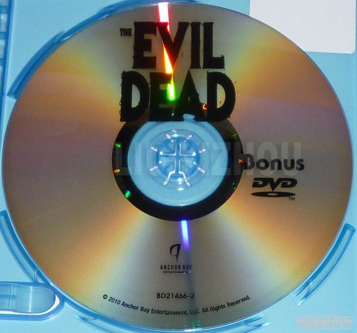 evildeadBD_disc2.jpg