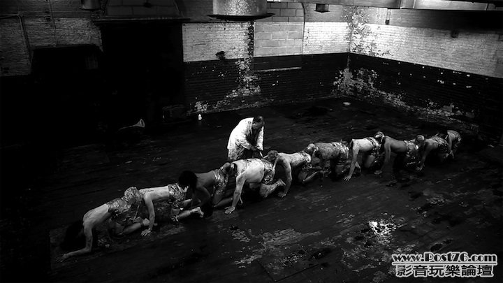 Human-Centipede-2-www_whysoblu_com_3.jpg