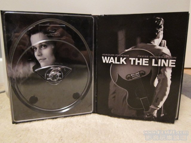 Walk the Line 04.JPG