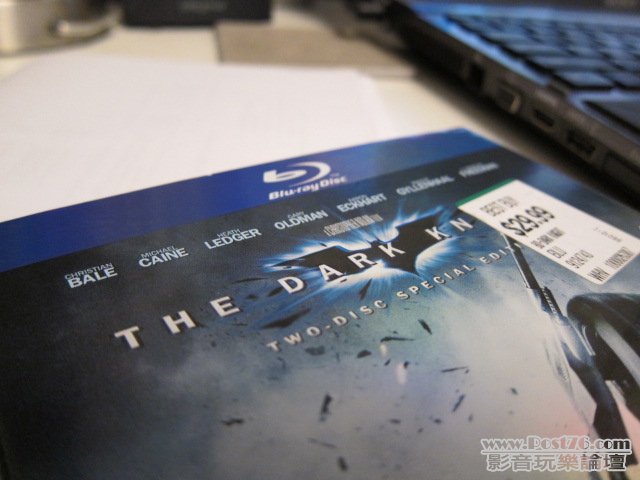 Batman TDK Best Buy 01.JPG