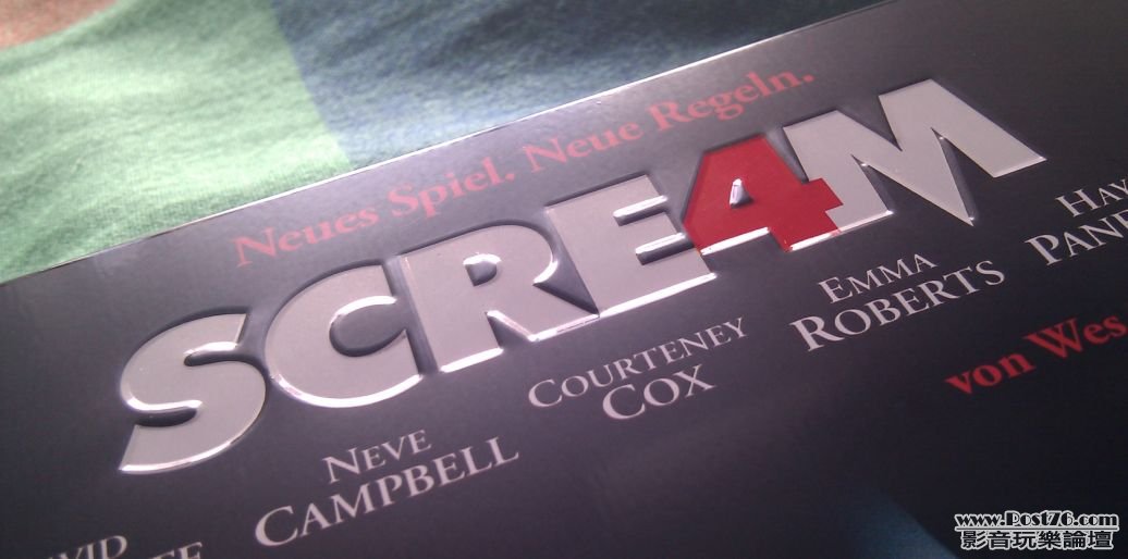 scream4-cover2.jpg