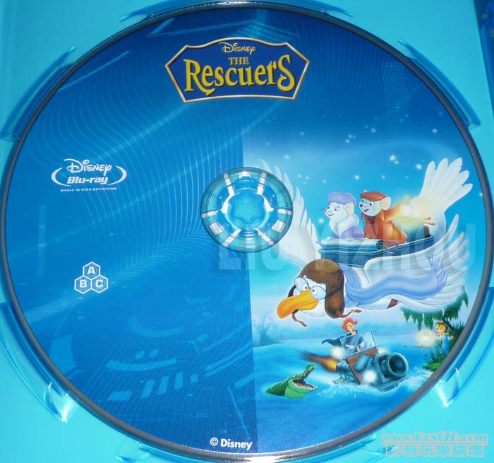 rescuersBD_disc.jpg