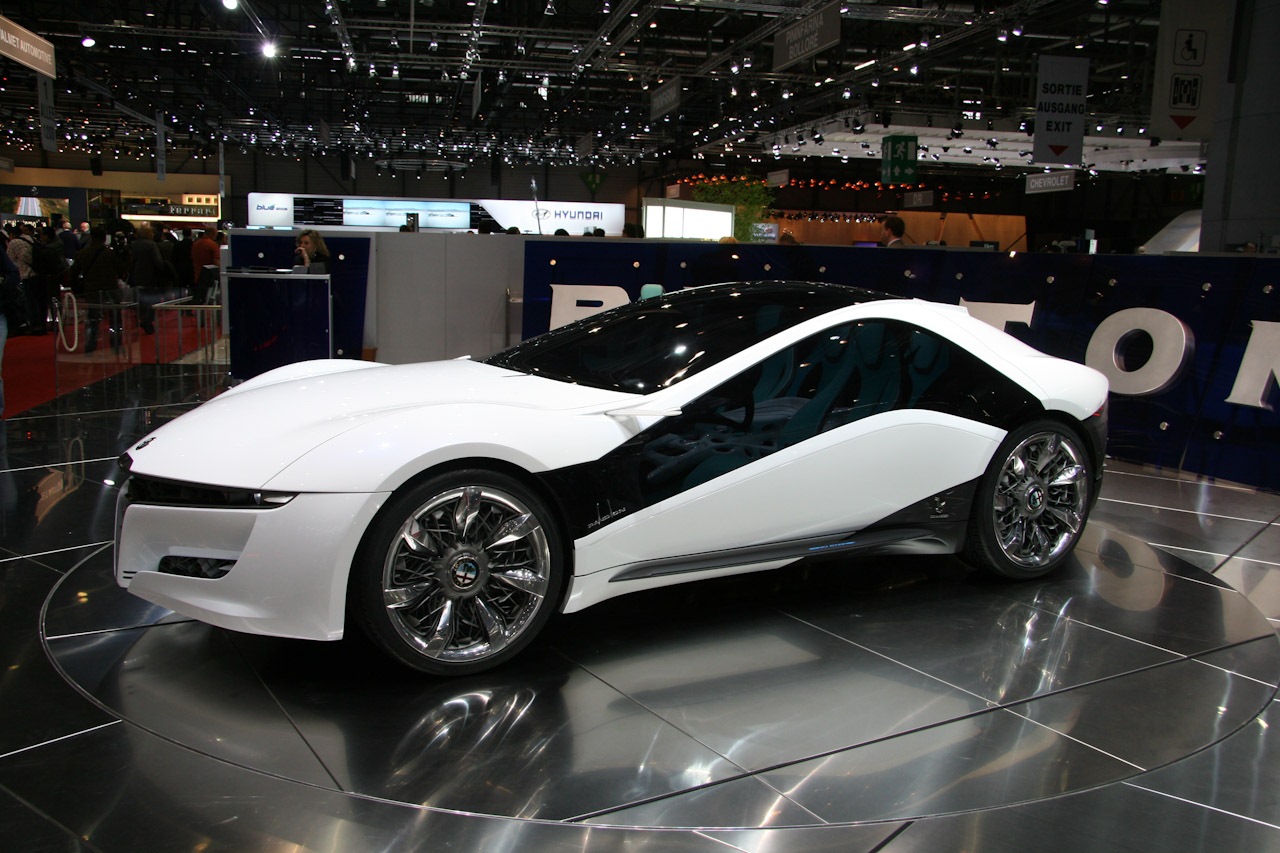 bertone-alfa-romeo-pandion-concept-live-at-geneva-2010-1.jpg