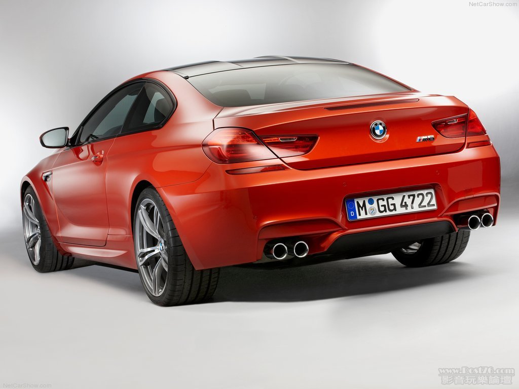 BMW-M6_Coupe_2013_1024x768_wallpaper_05.jpg