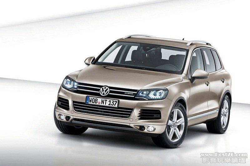 2011_vw_touareg_1.jpg